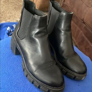 Steve Madden Black Leather Ankle Boots
